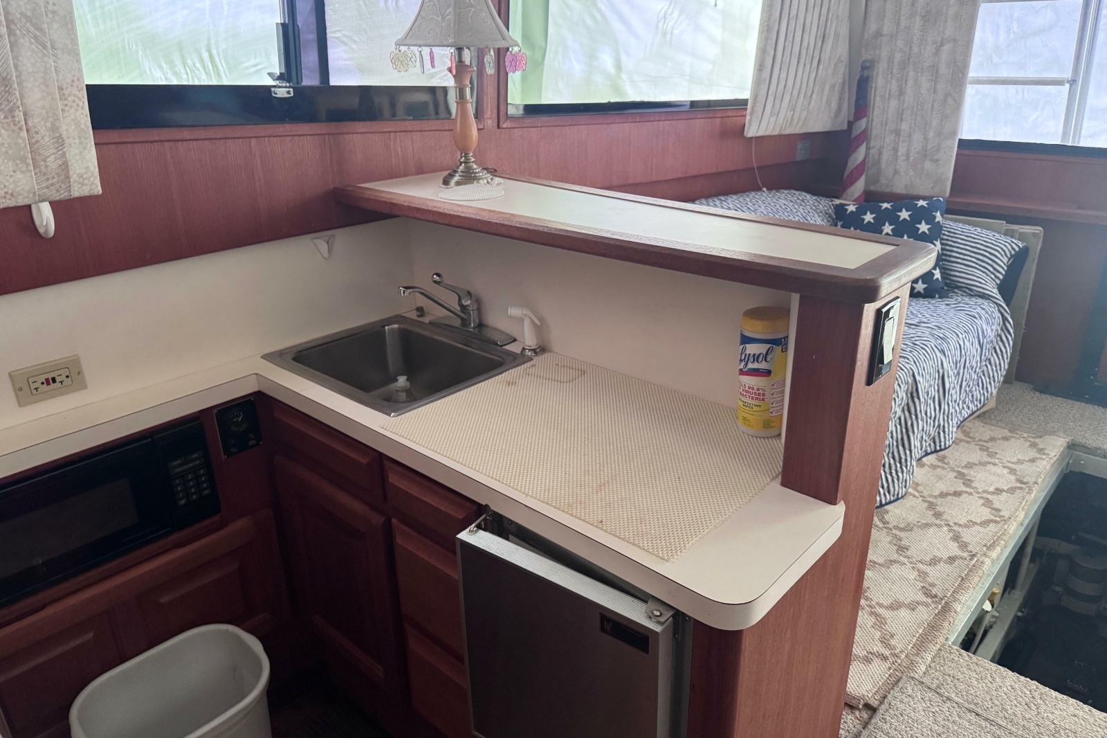 1992 Viking 35 Convertible