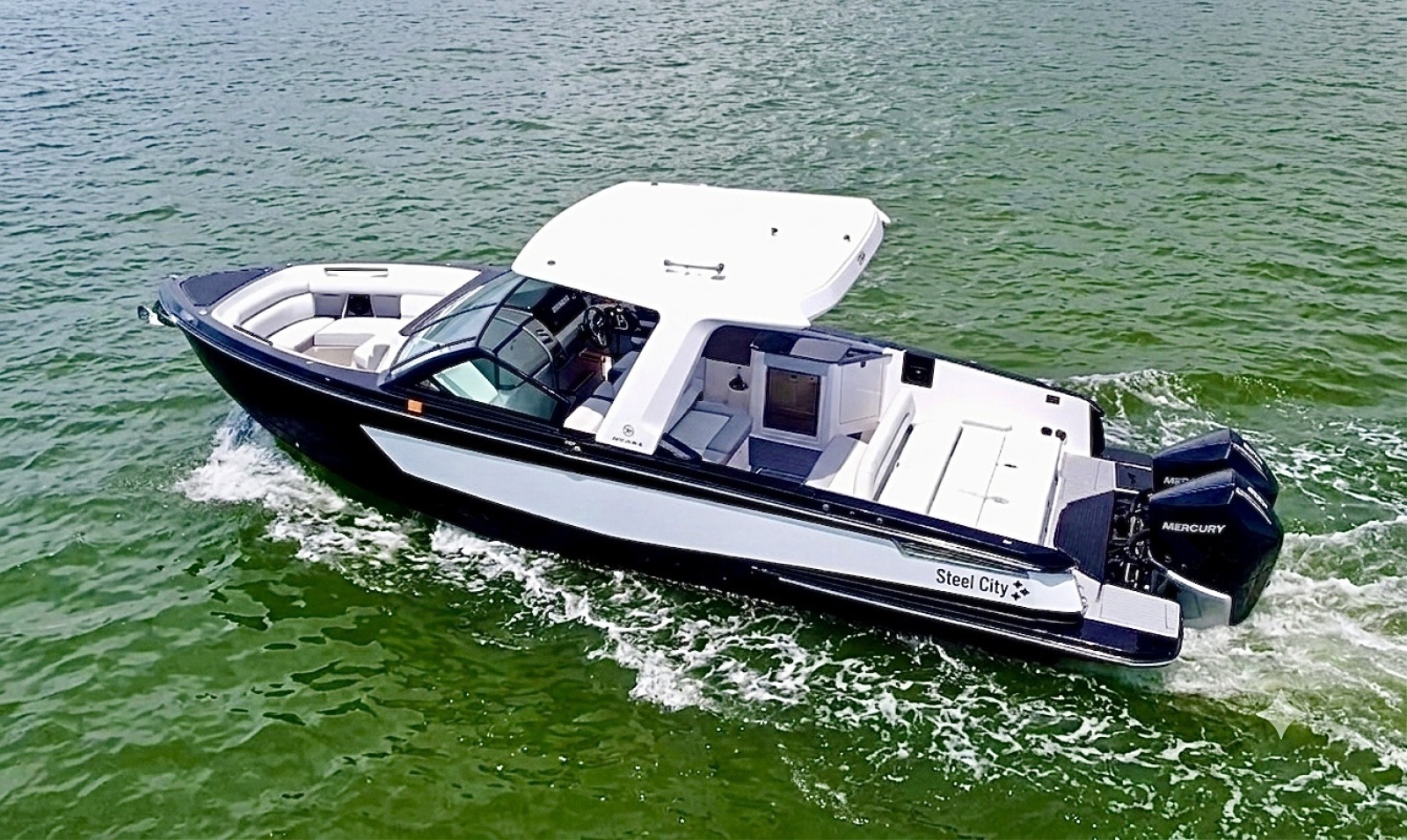2022 Aviara AV32 OB