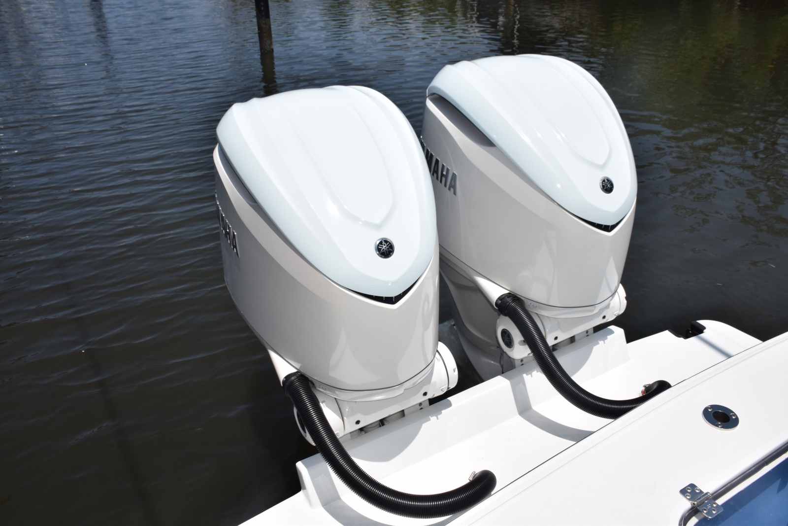 Twin Yamaha 350hp