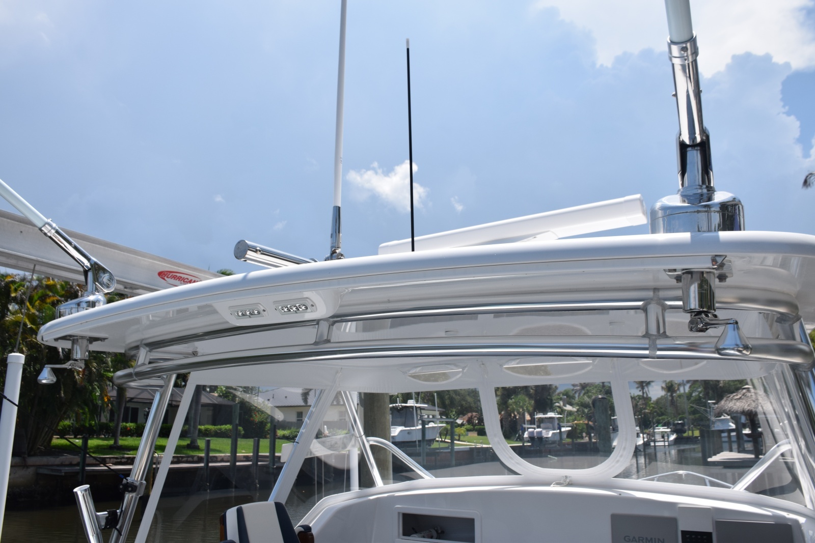 Rupp Radial Outrigger Bases And Aft LED Cockpit Spreader Lights