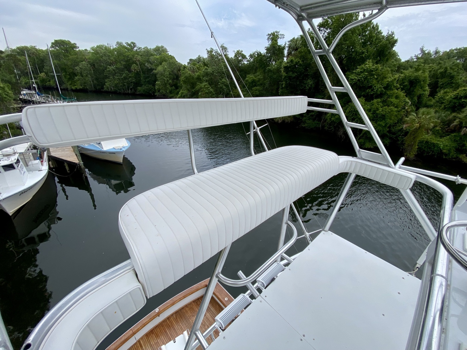 1986 Huckins 