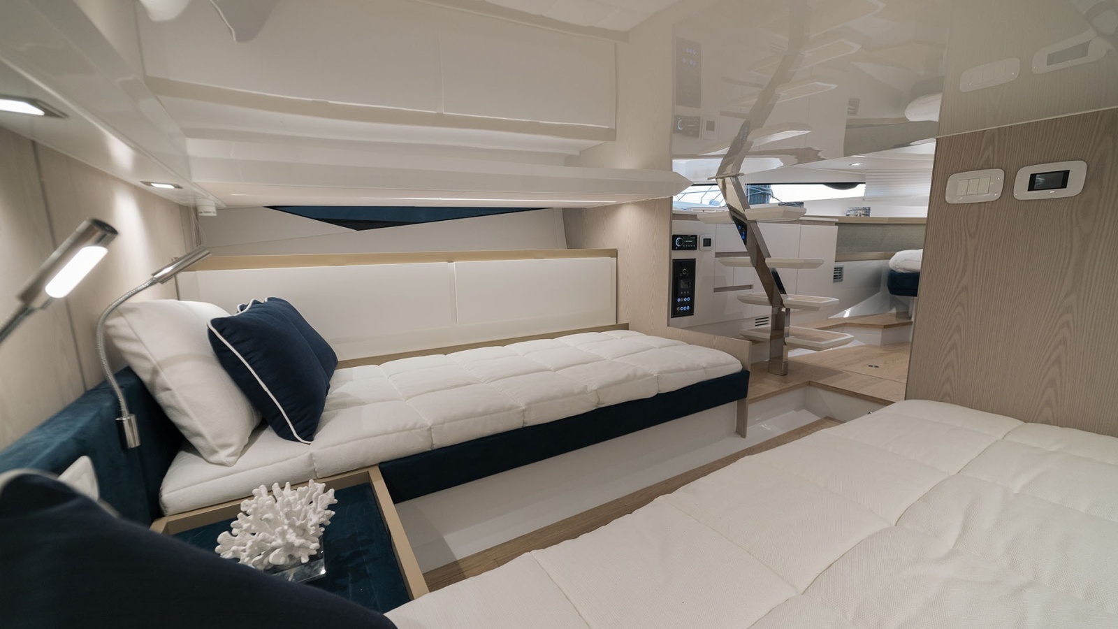 2027 Fiart Seawalker