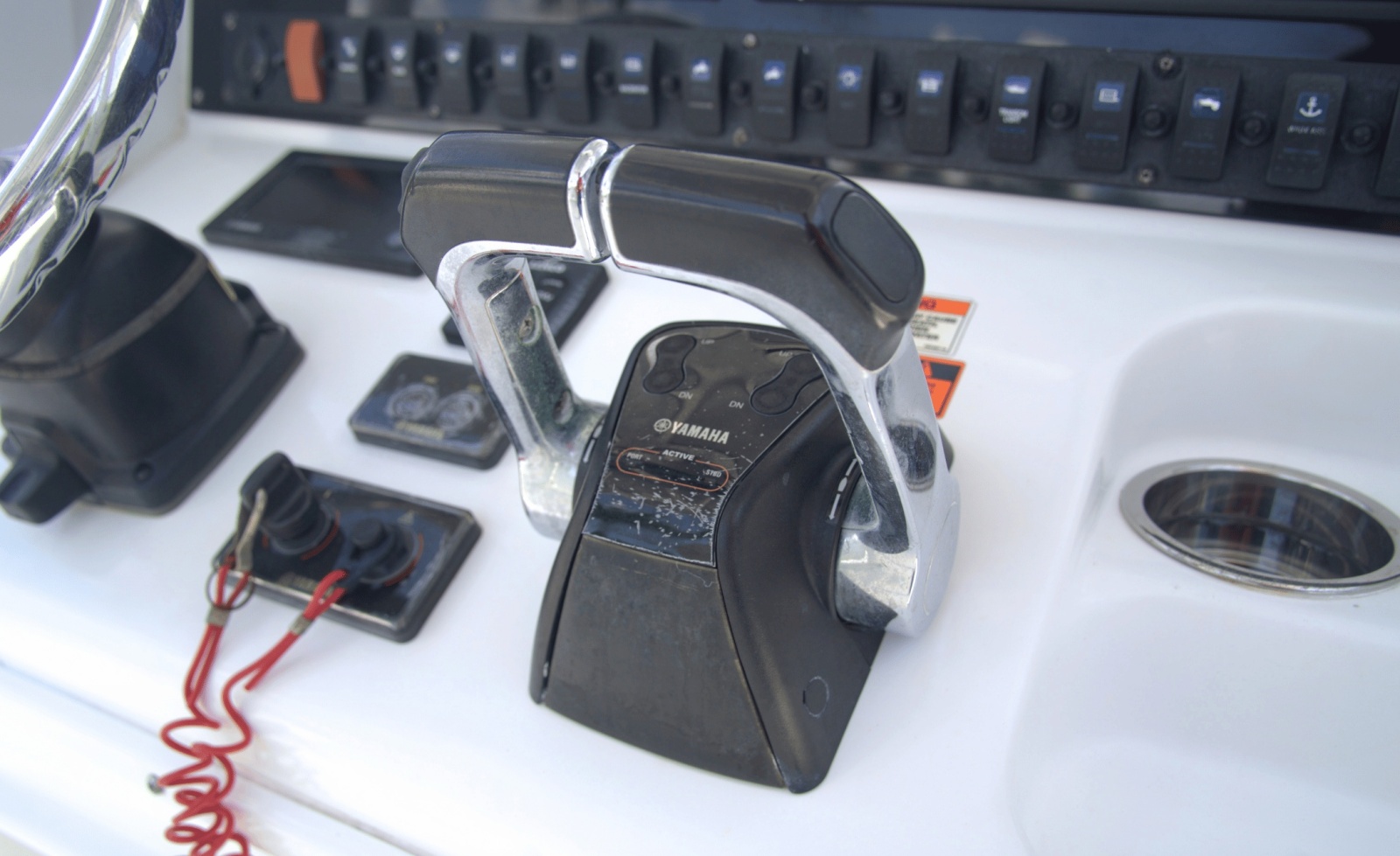 2018 Sea Hunt Gamefish 27CB
