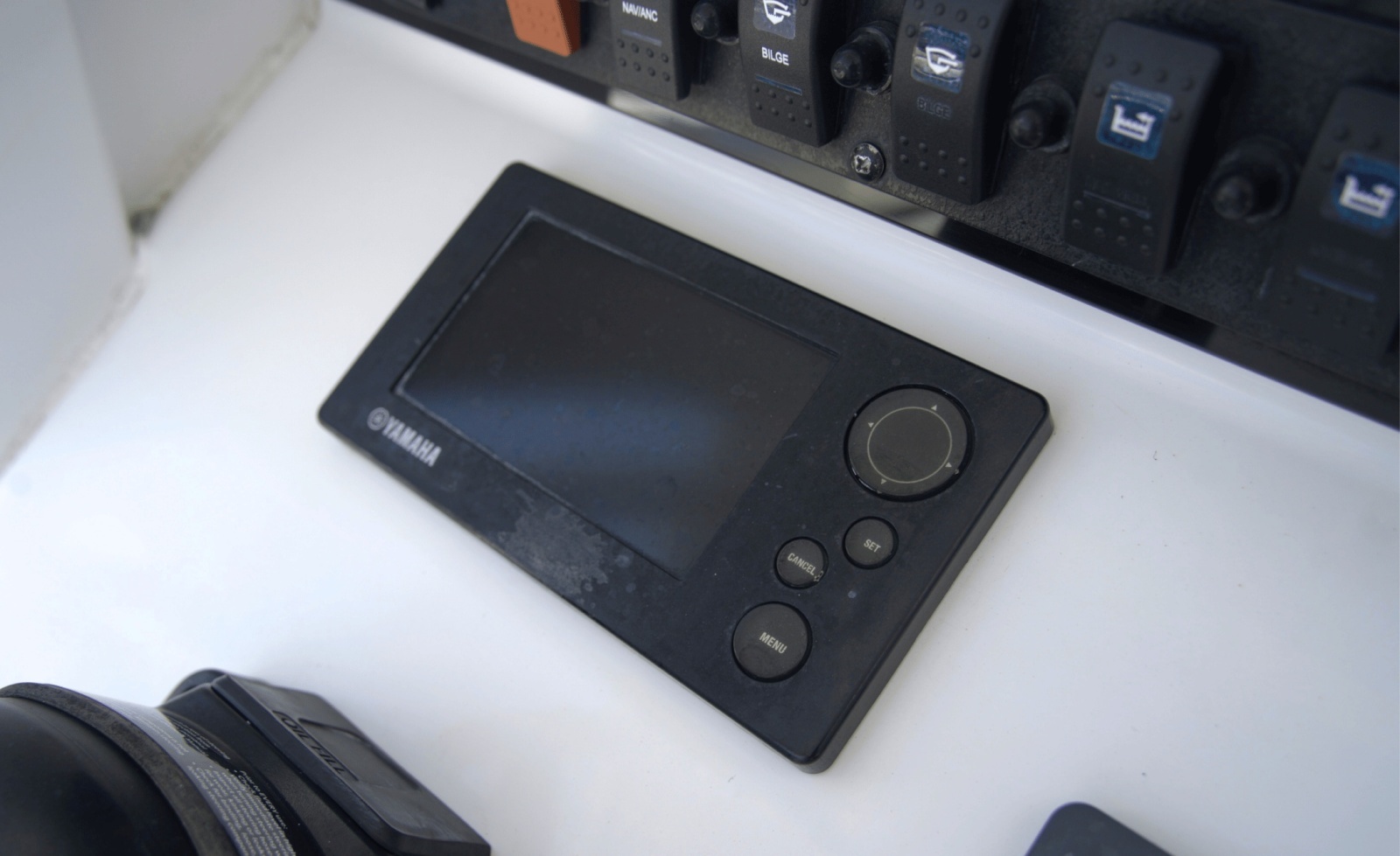 2018 Sea Hunt Gamefish 27CB