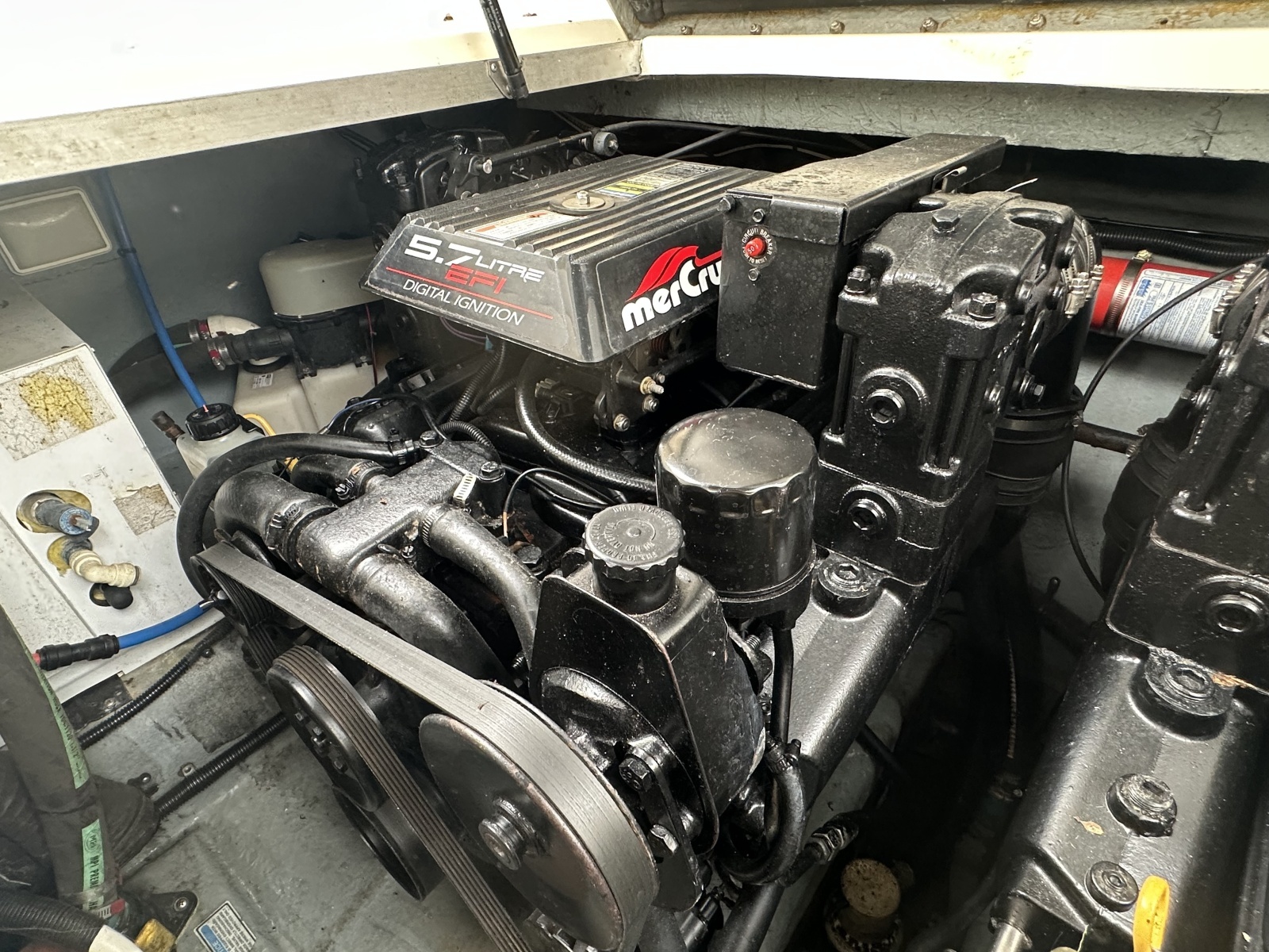 1998 Sea Ray 290 Sundancer