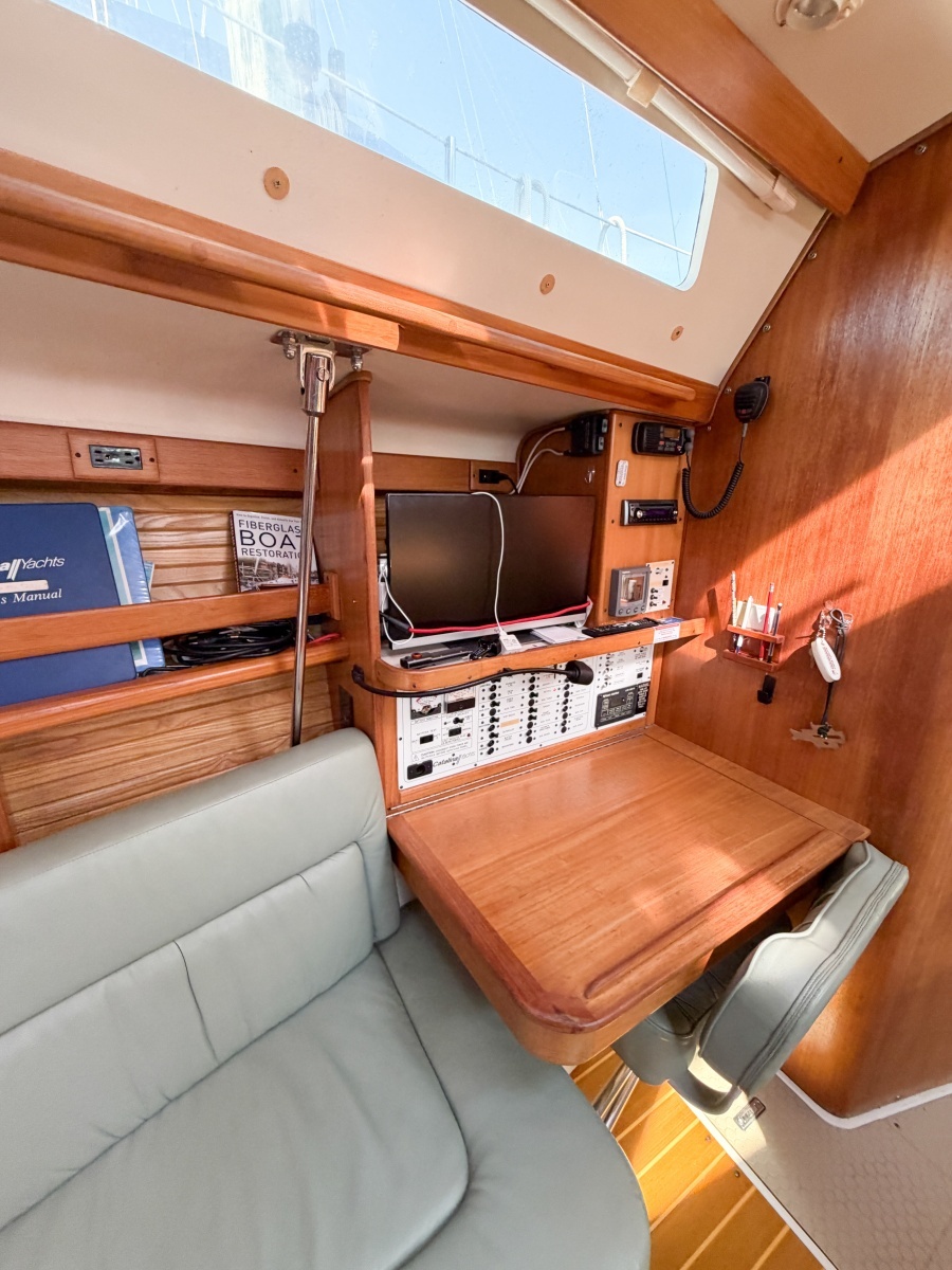 2000 Catalina 380