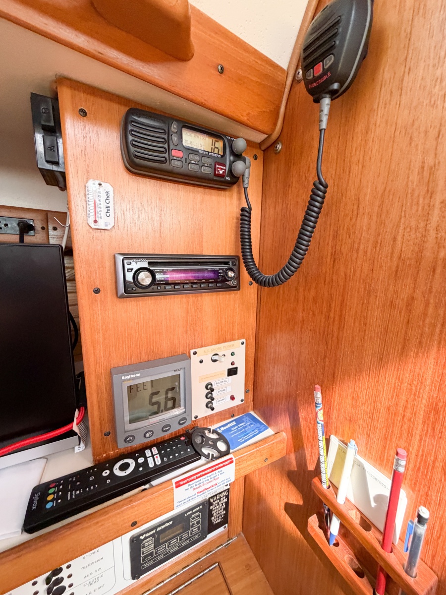 2000 Catalina 380