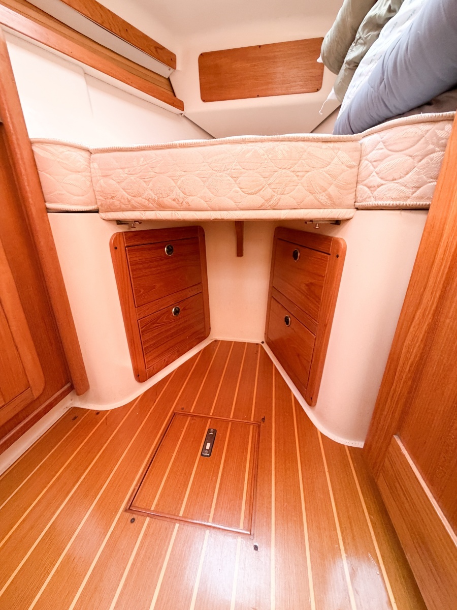 2000 Catalina 380