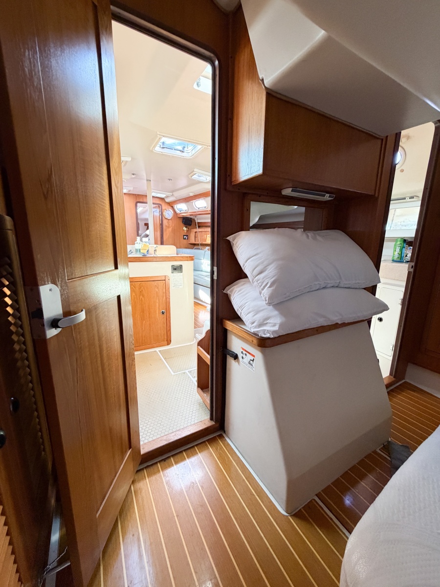 2000 Catalina 380