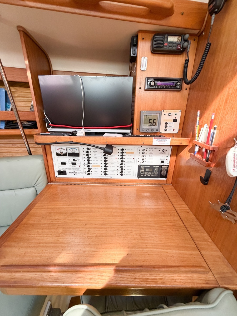 2000 Catalina 380