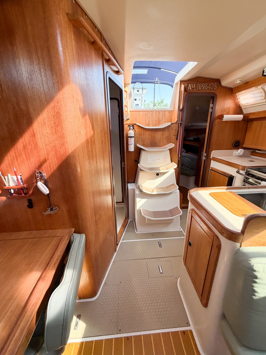 2000 Catalina 380