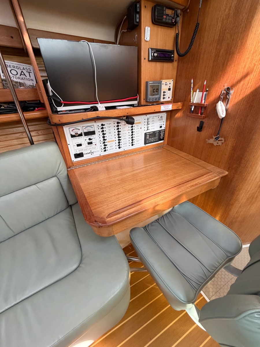 2000 Catalina 380