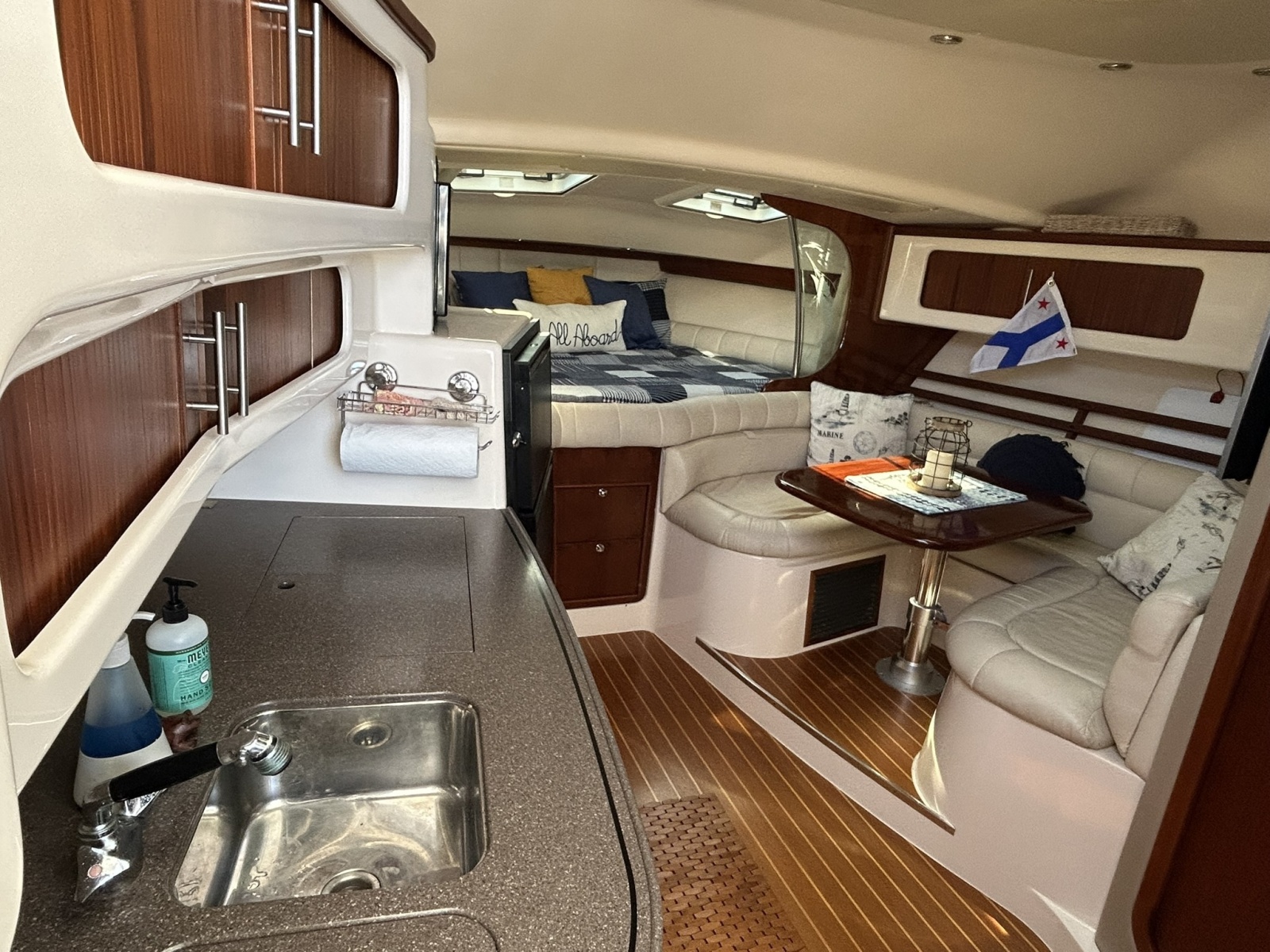 2007 Grady-White Express 360