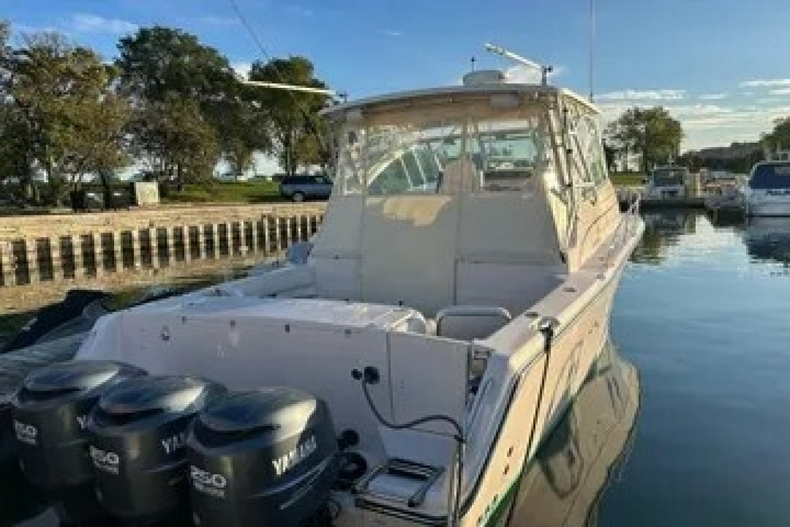 2007 Grady-White Express 360