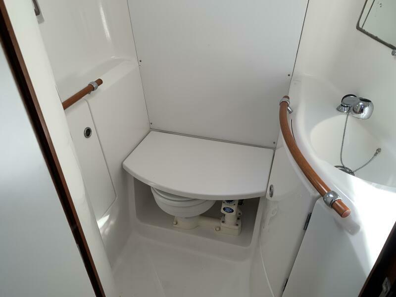 2004 Beneteau Oceanis 393