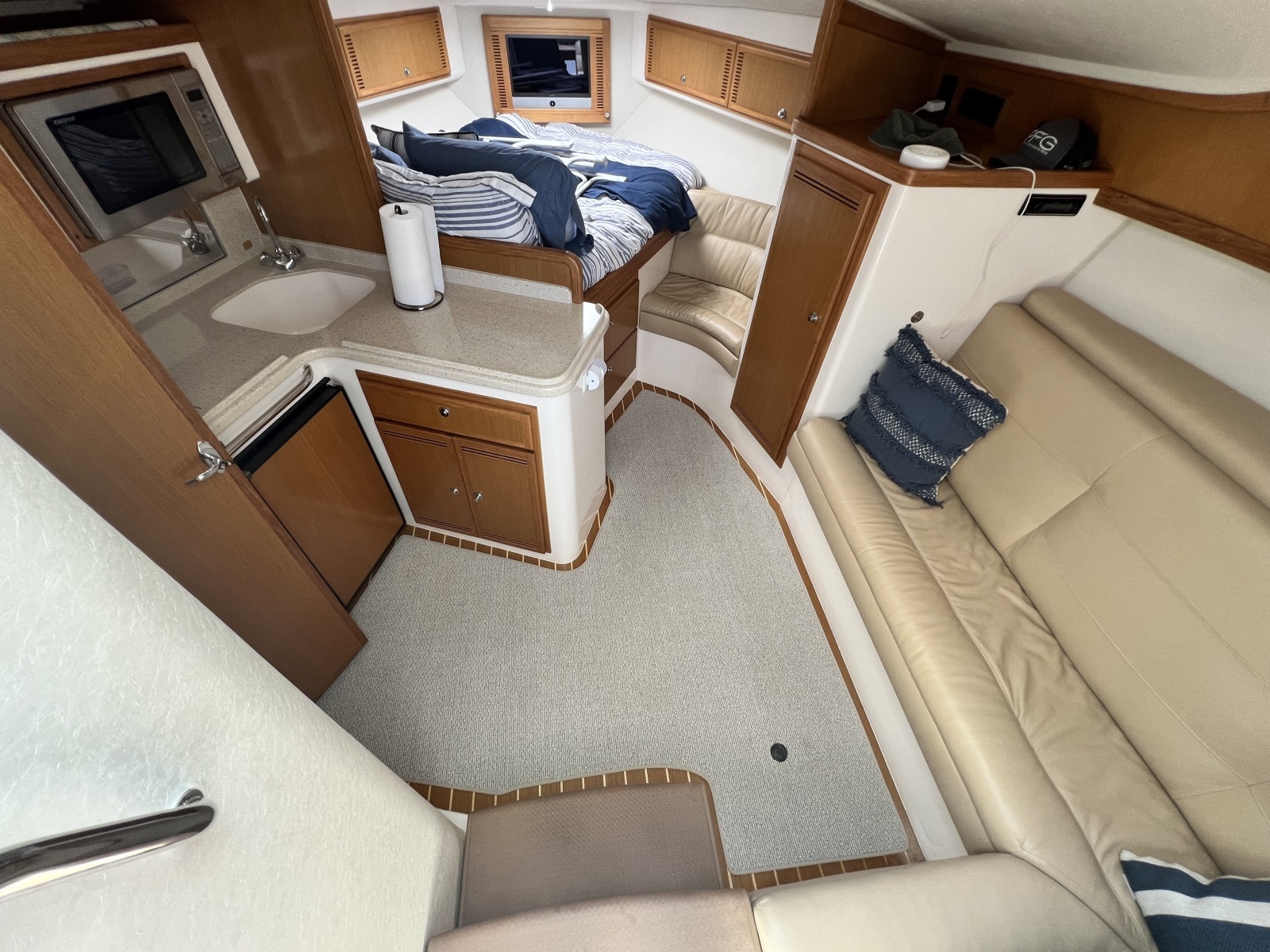 2007 Cabo 35 Express