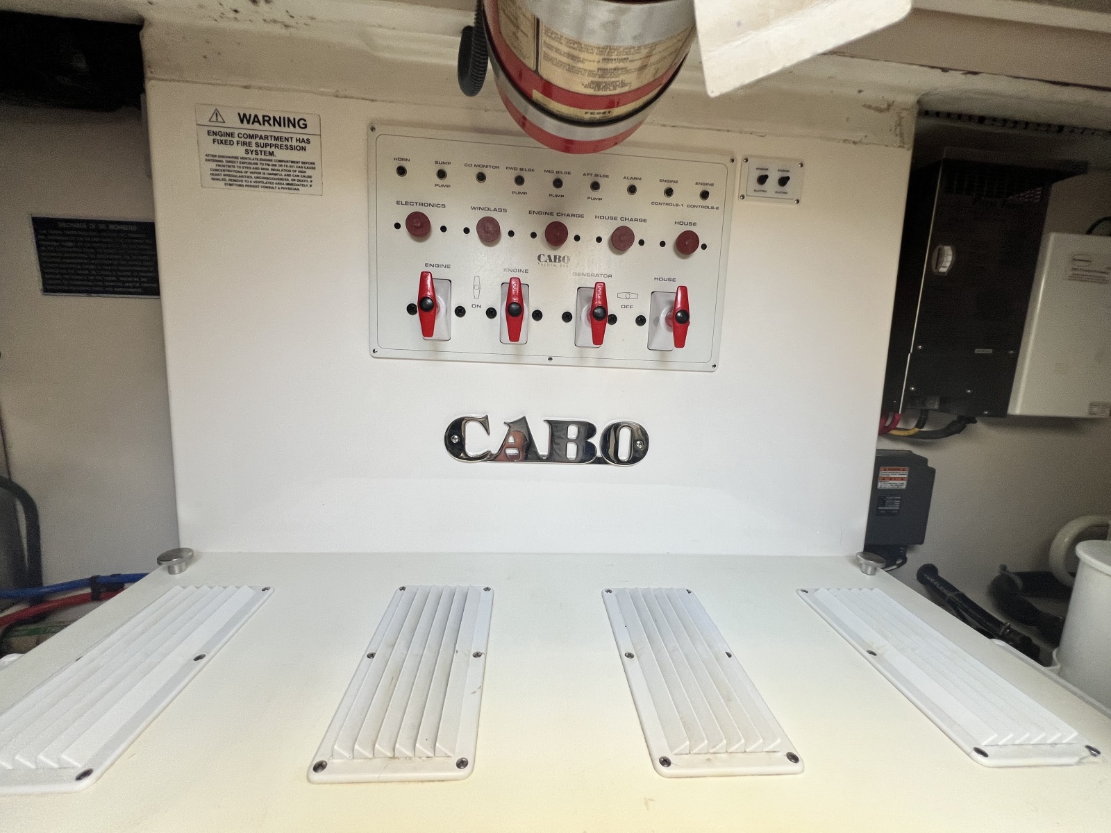 2007 Cabo 35 Express