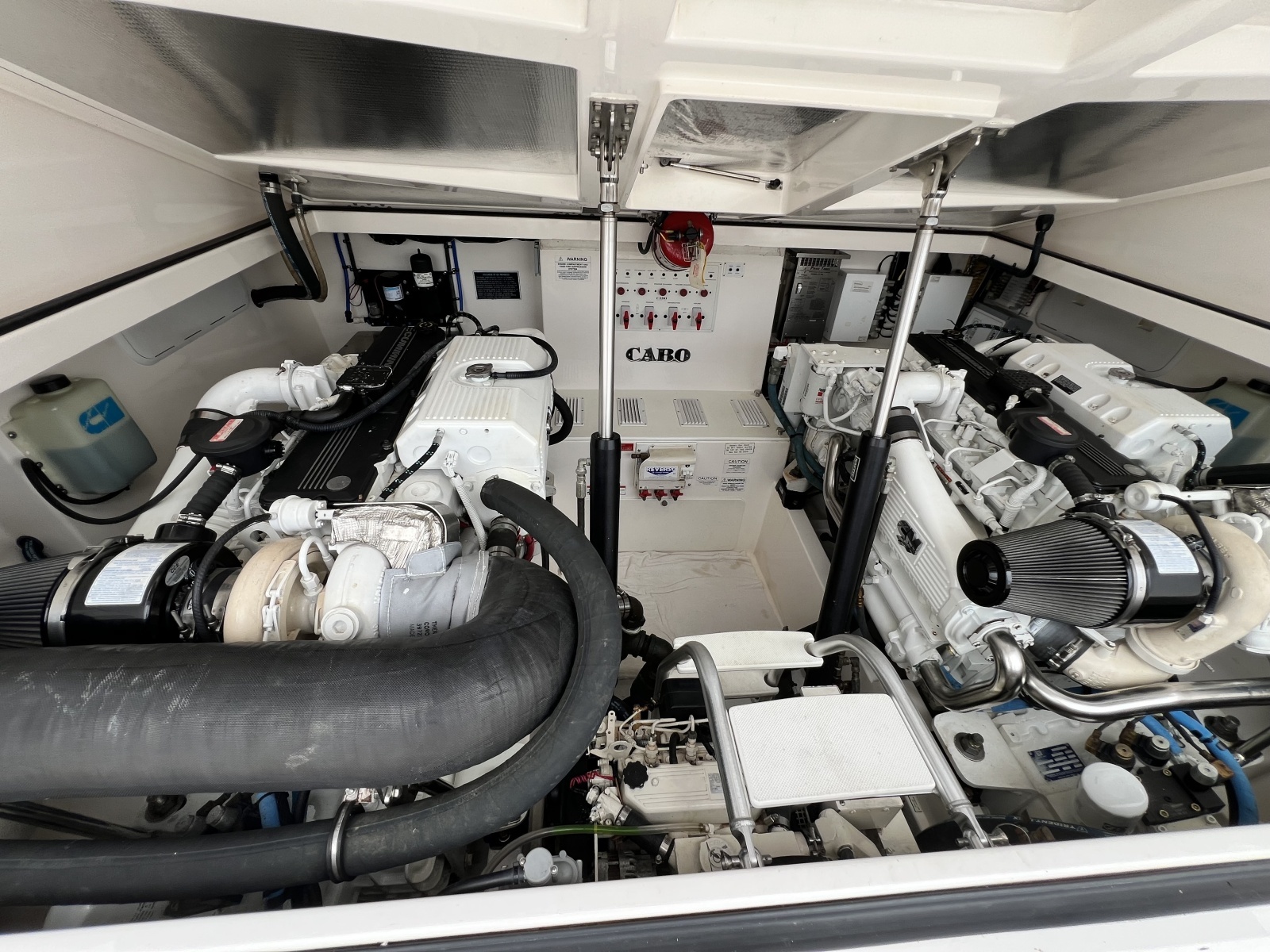 2007 Cabo 35 Express
