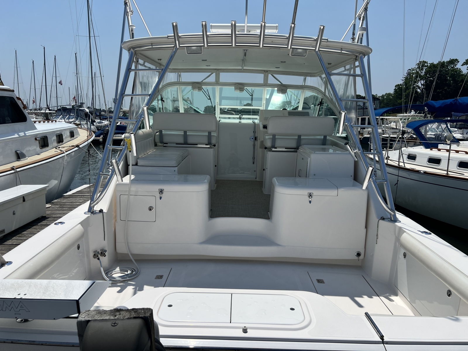 2007 Cabo 35 Express
