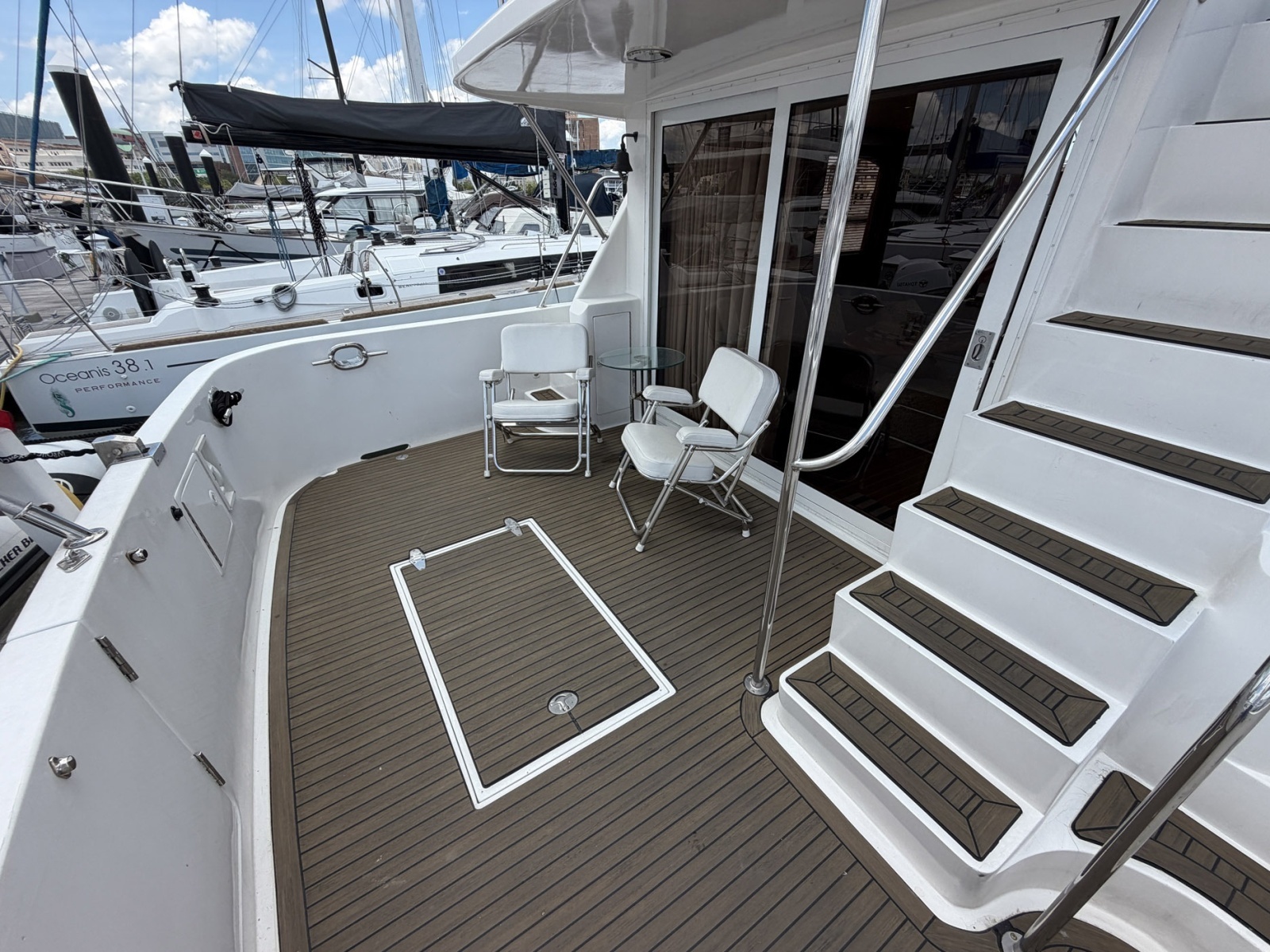 2005 Ocean Alexander 