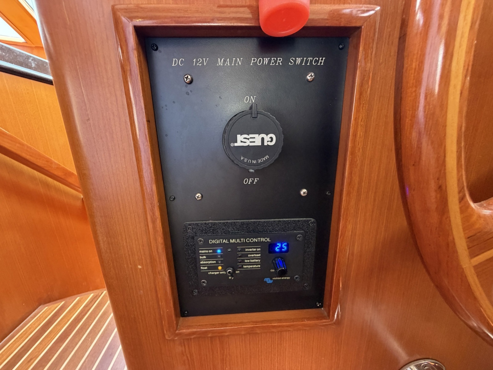 2005 Ocean Alexander 