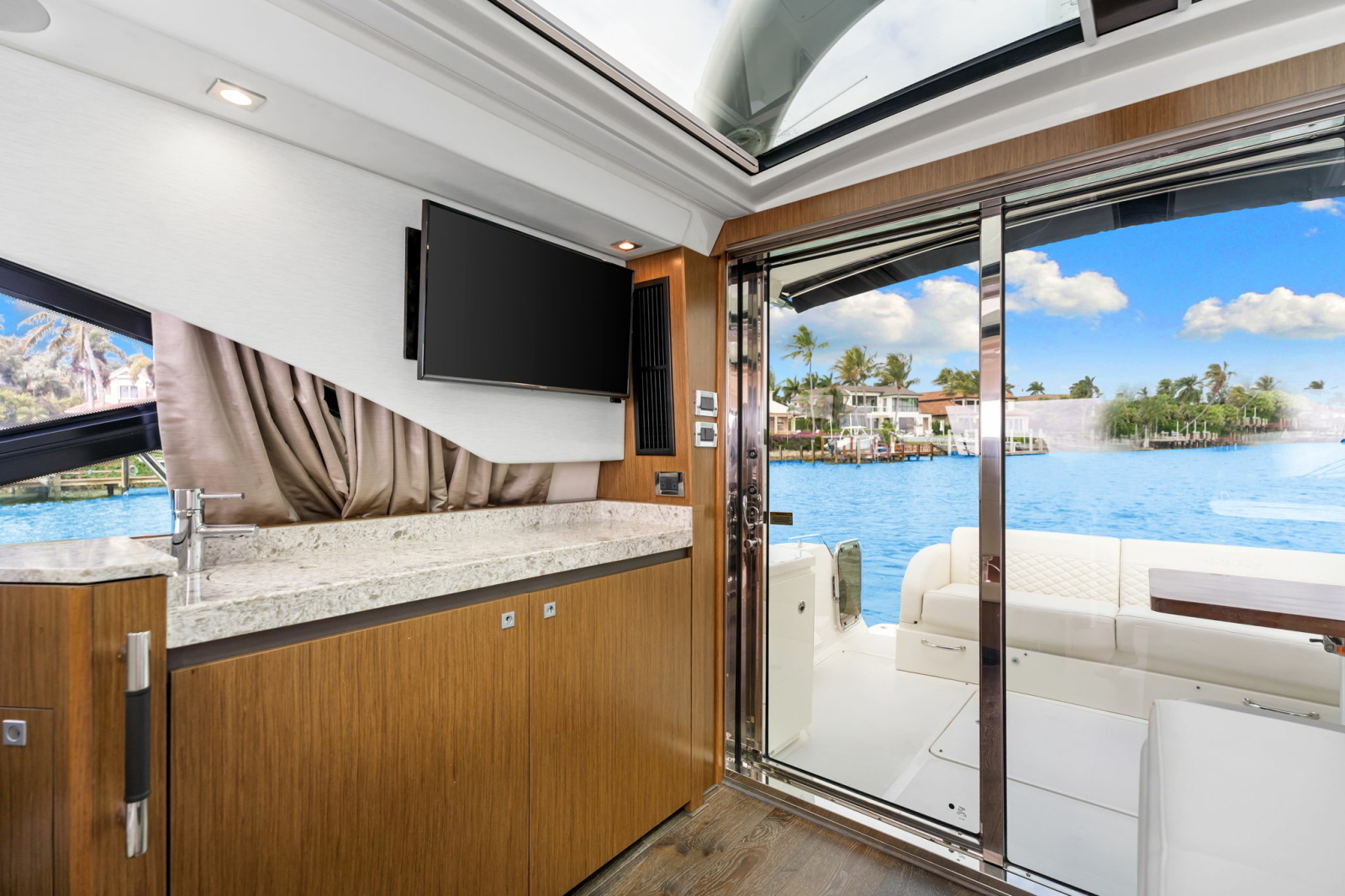 2017 Sea Ray SUNDANCER 510