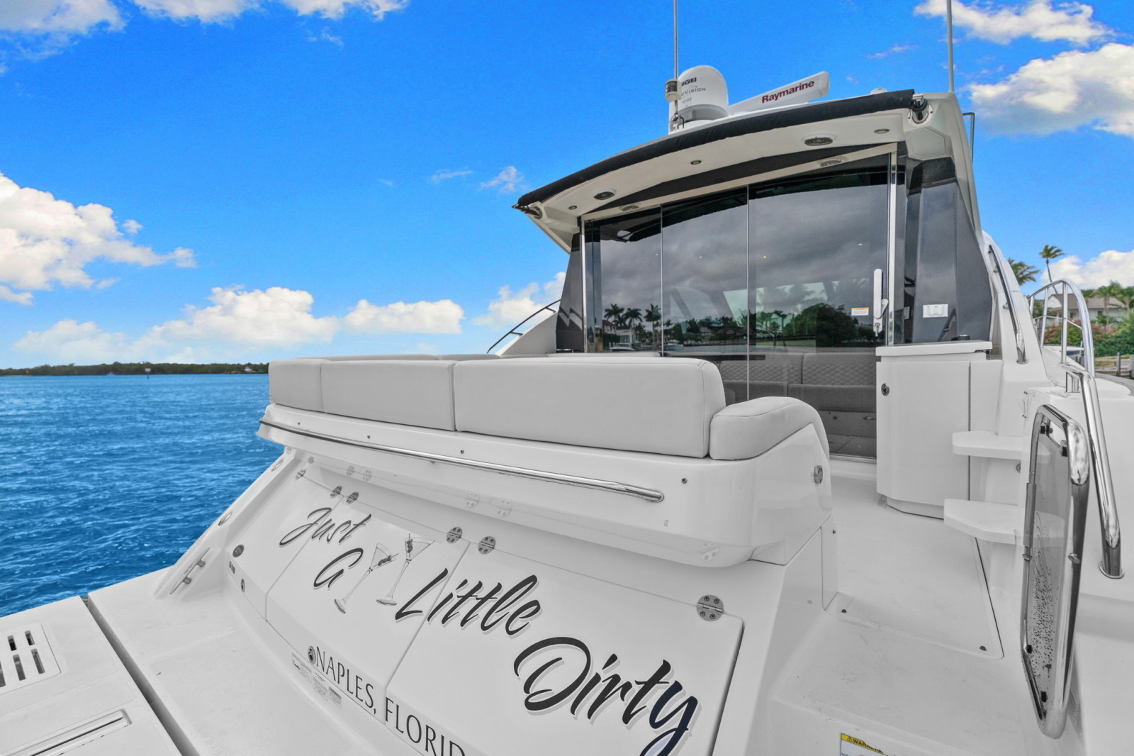2017 Sea Ray SUNDANCER 510