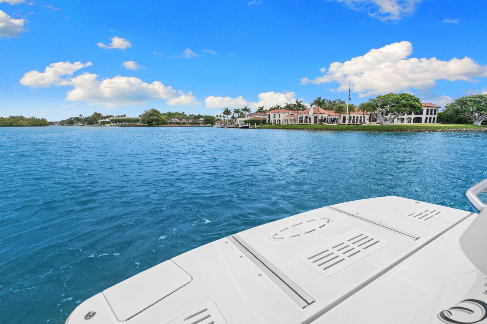 2017 Sea Ray SUNDANCER 510