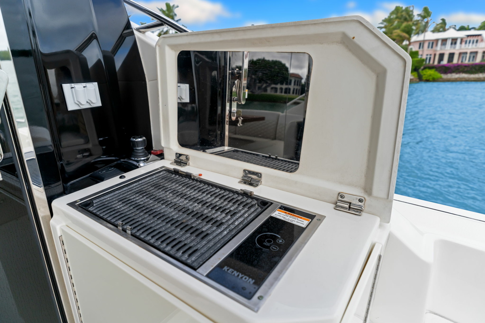 2017 Sea Ray SUNDANCER 510