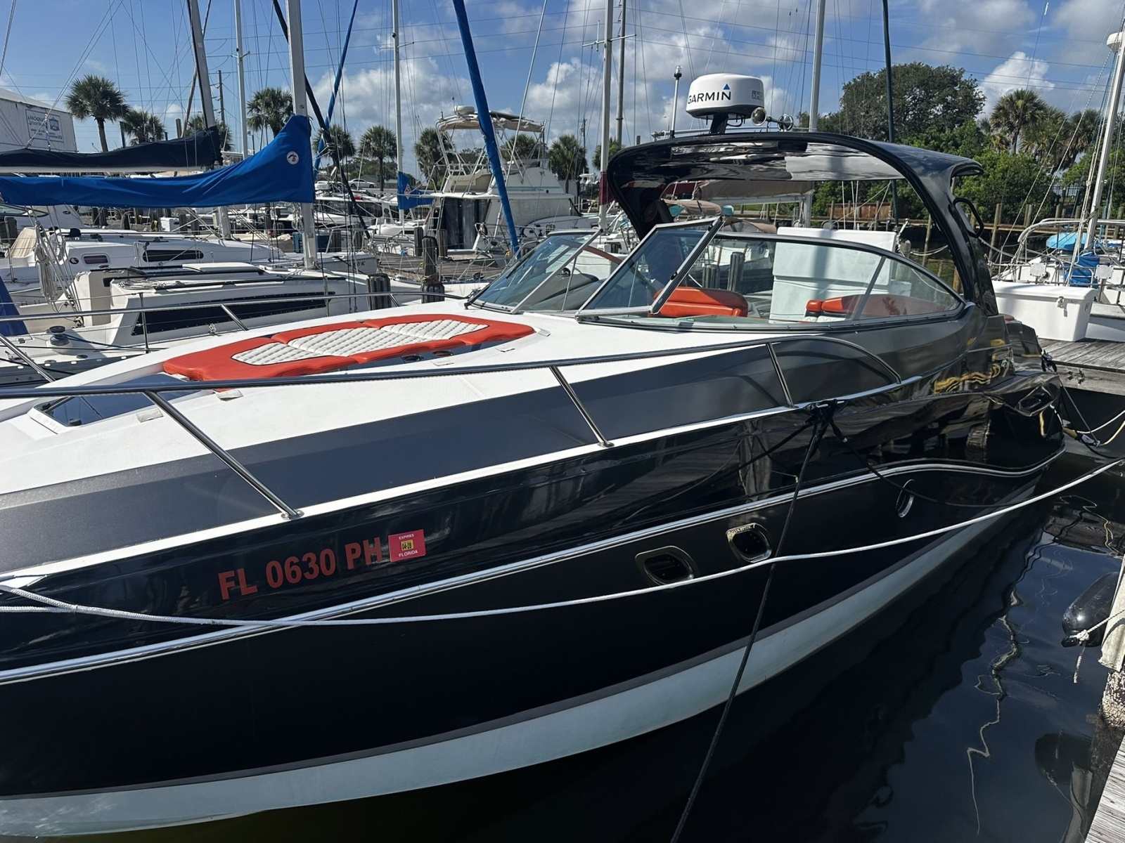 2012 Rinker 310 Express Cruiser