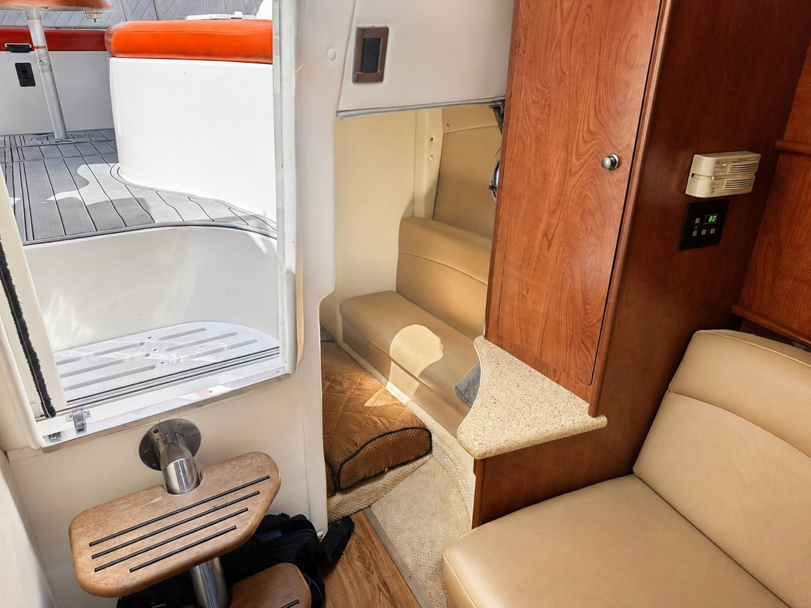 2012 Rinker 310 Express Cruiser