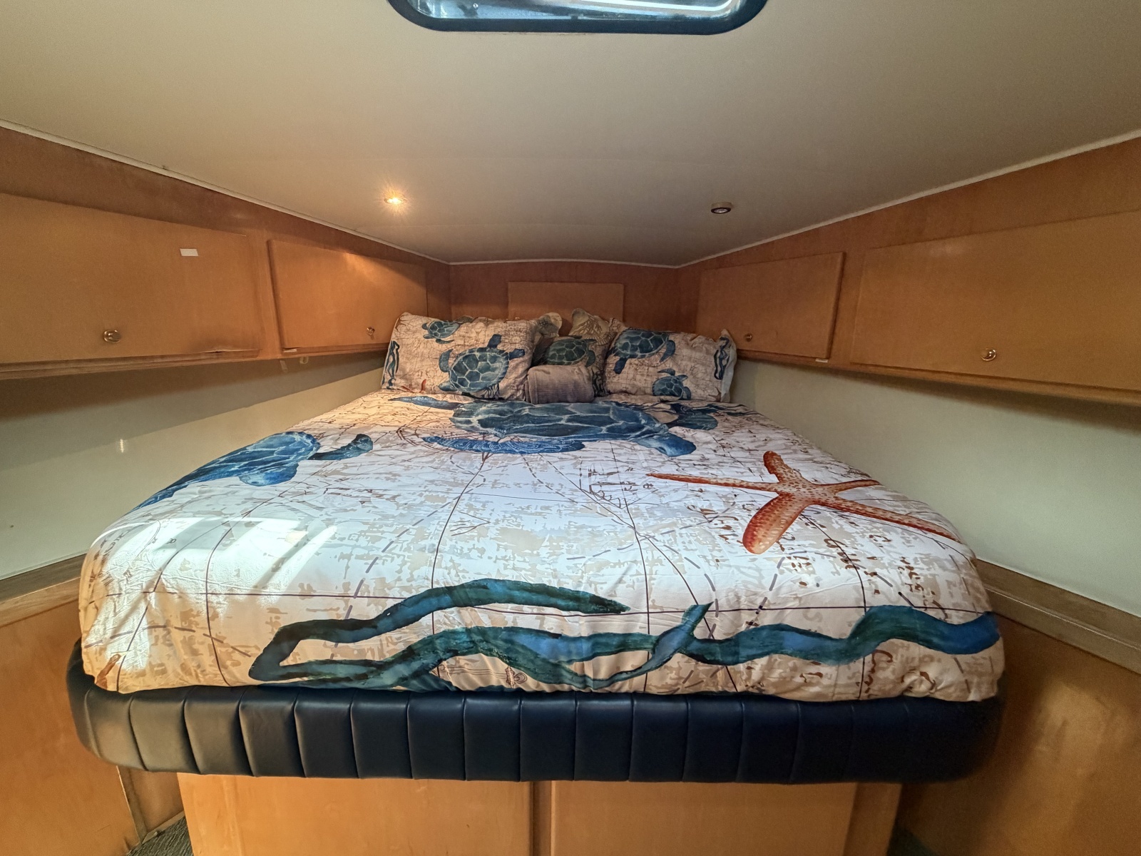 1999 Navigator 5300