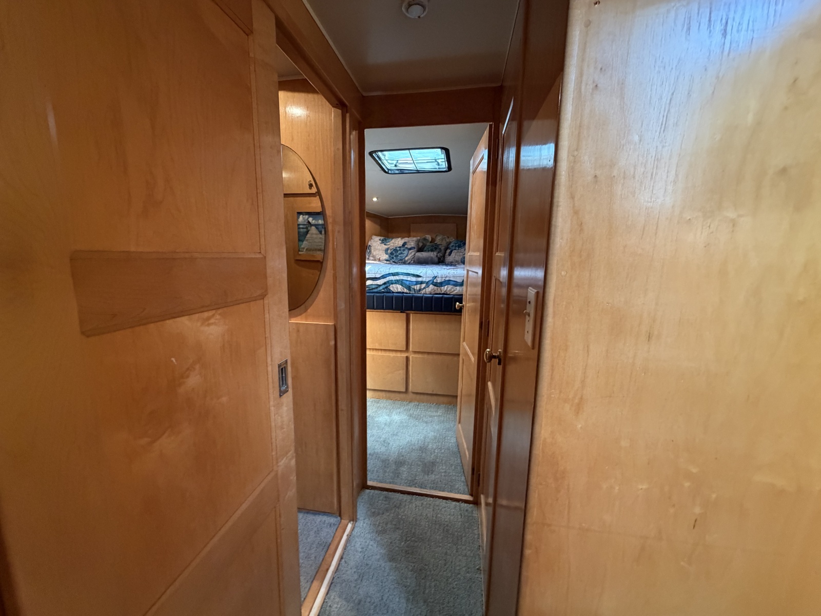 1999 Navigator 5300
