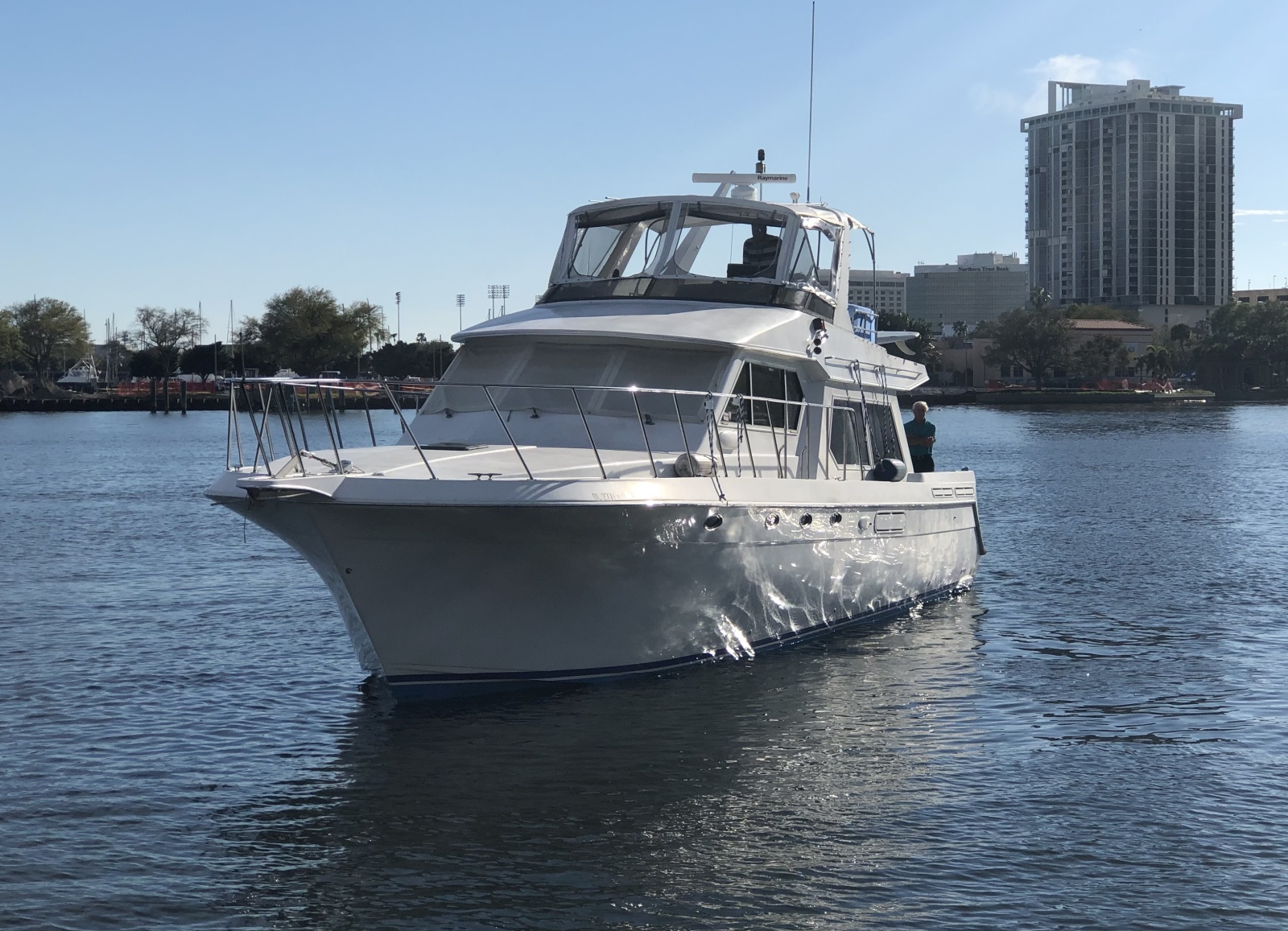 1999 Navigator 5300