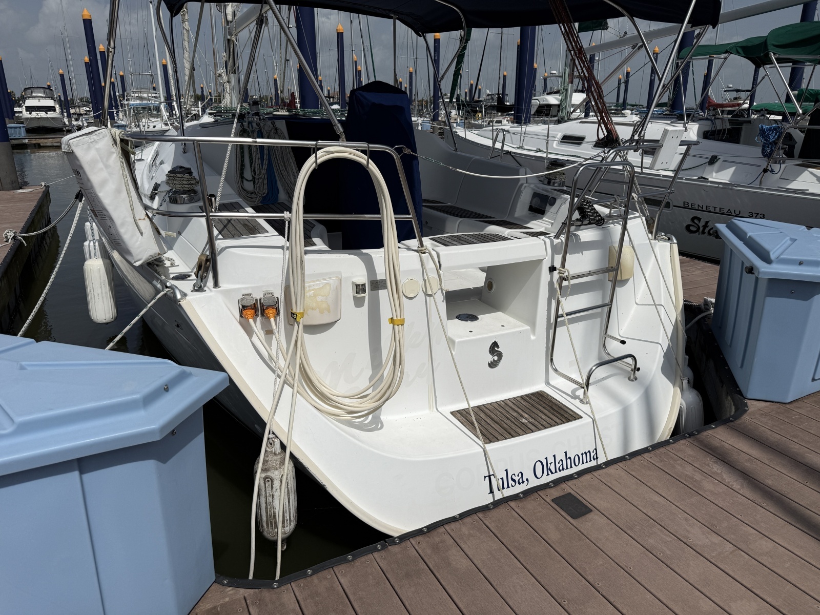 Beneteau 373