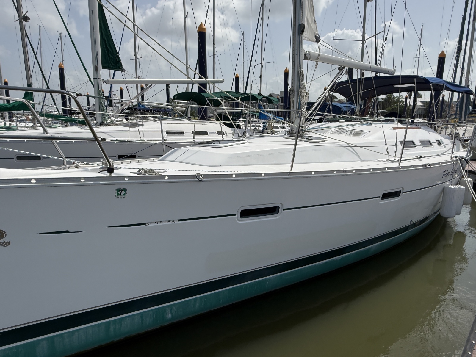 Beneteau 373