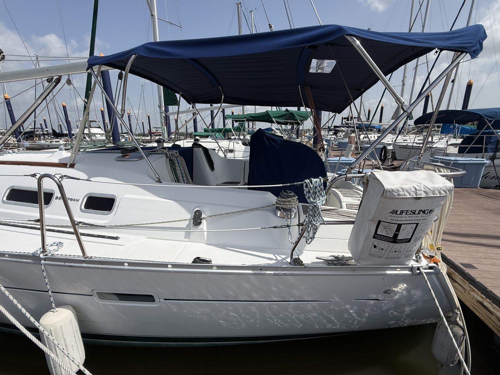 Beneteau 373