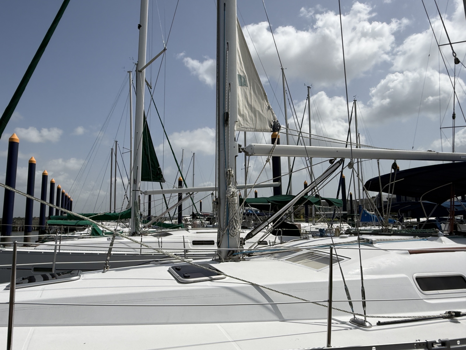 Beneteau 373