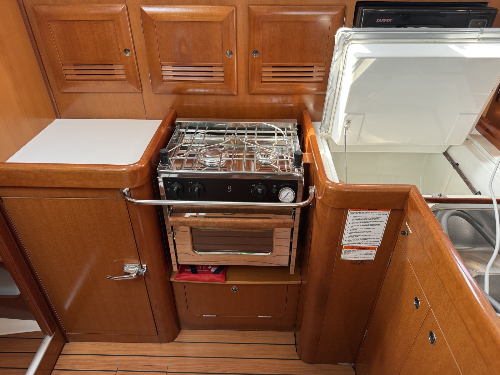 Beneteau 373