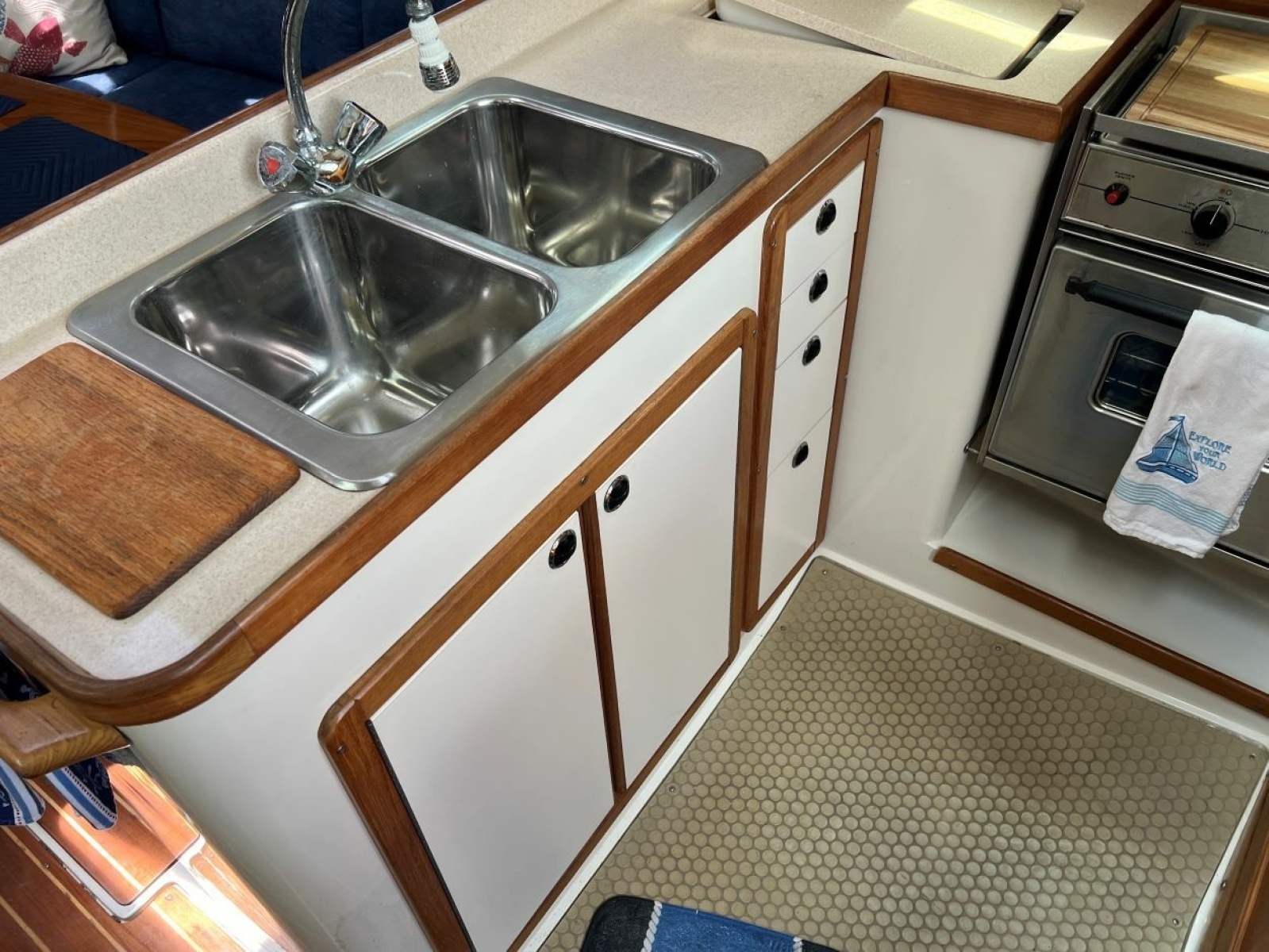 2001 Catalina MKII