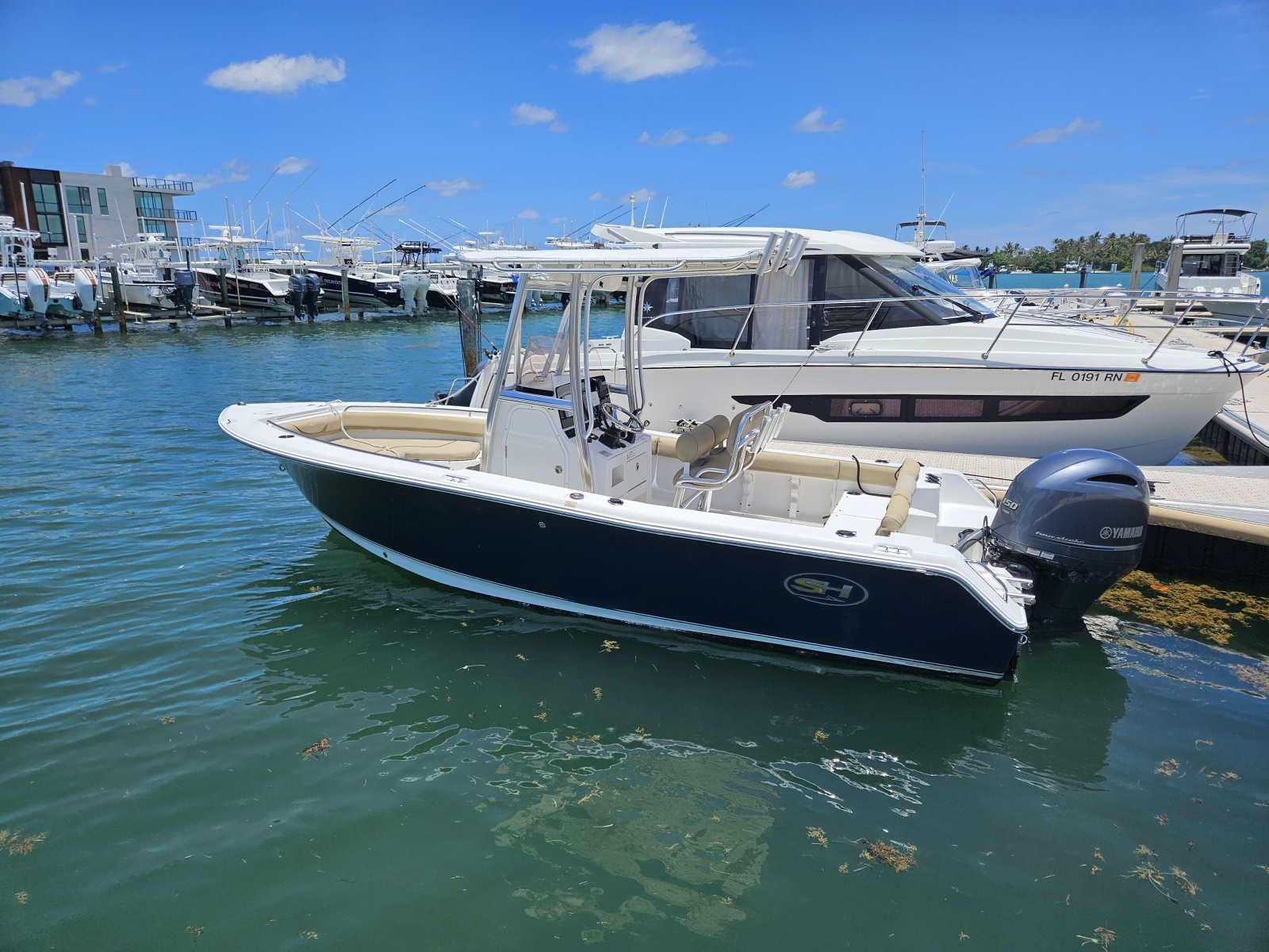 2017 Sea Hunt Ultra 211
