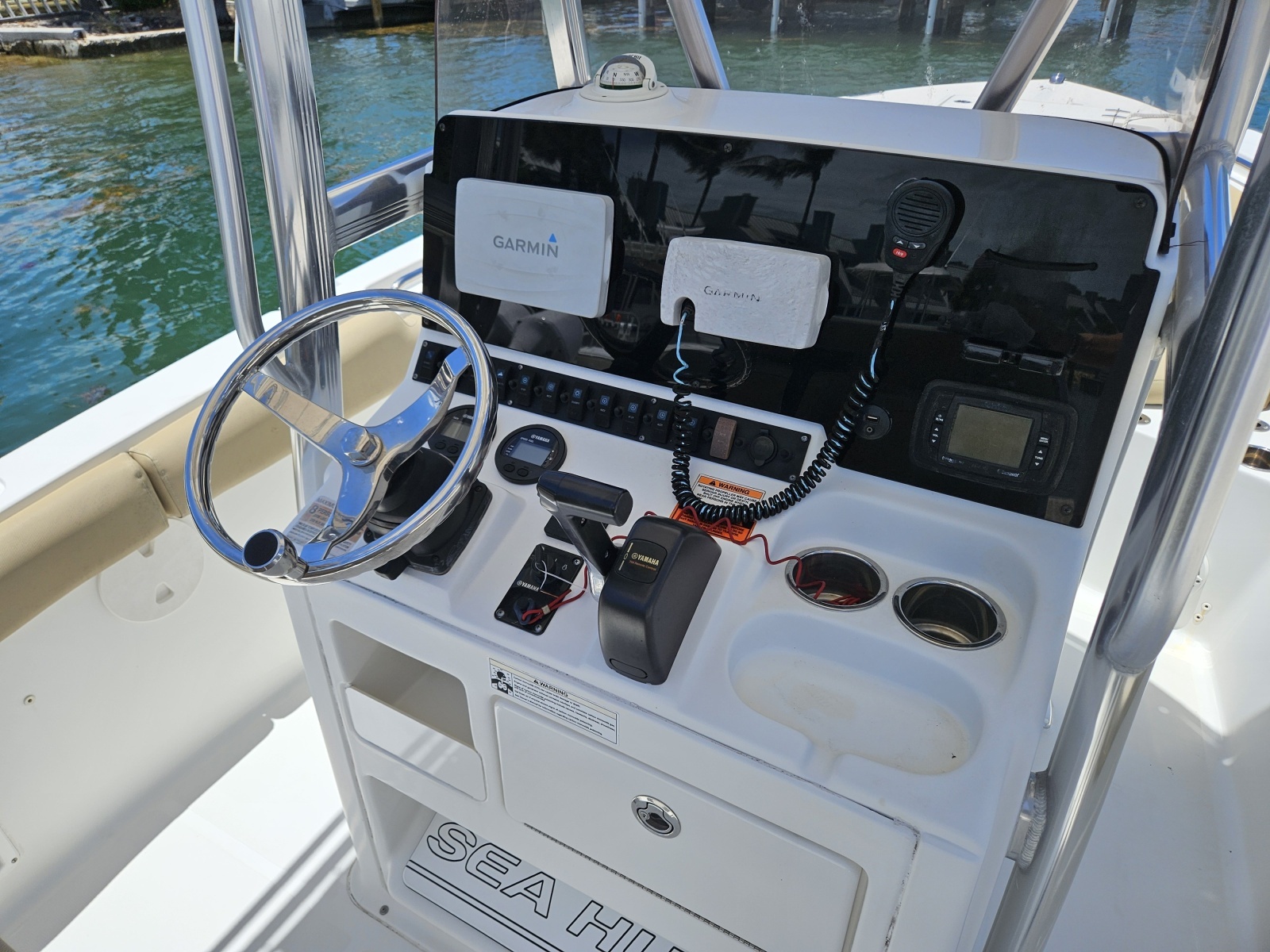 2017 Sea Hunt Ultra 211