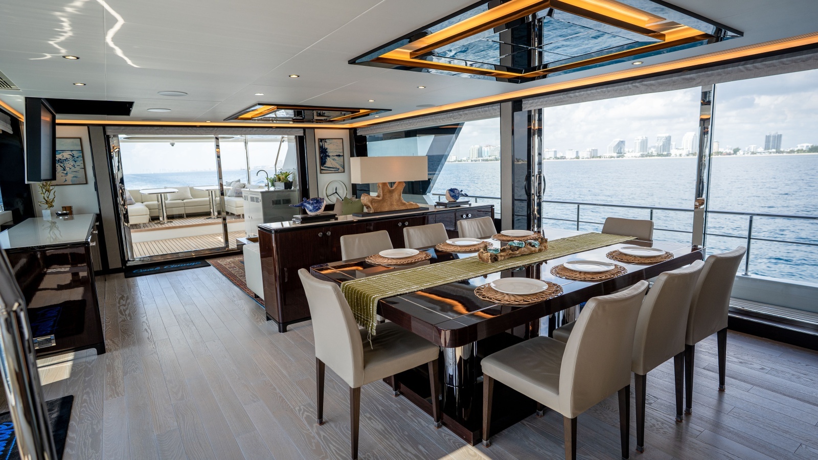 2025 Ocean Alexander 32L