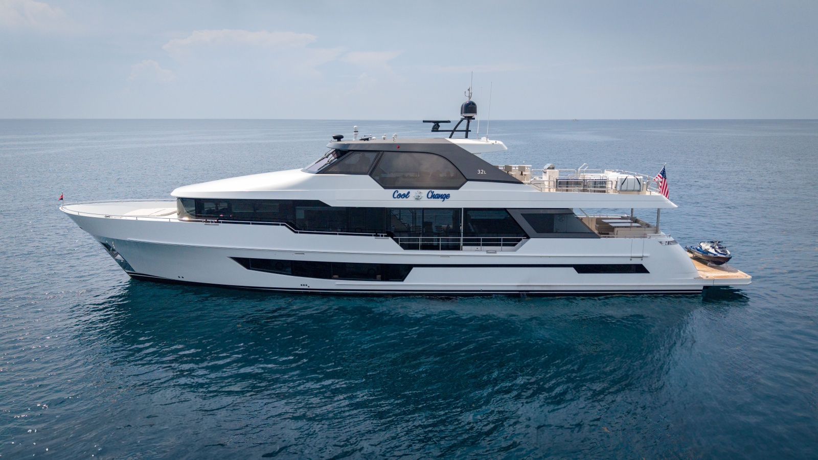 2025 Ocean Alexander 32L