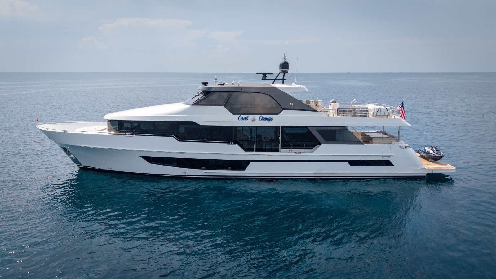 2025 Ocean Alexander 32L