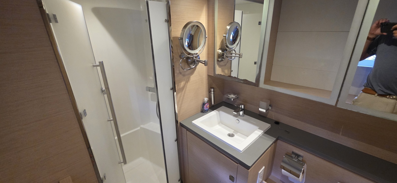 2018 Fountaine Pajot Motor Yacht 44