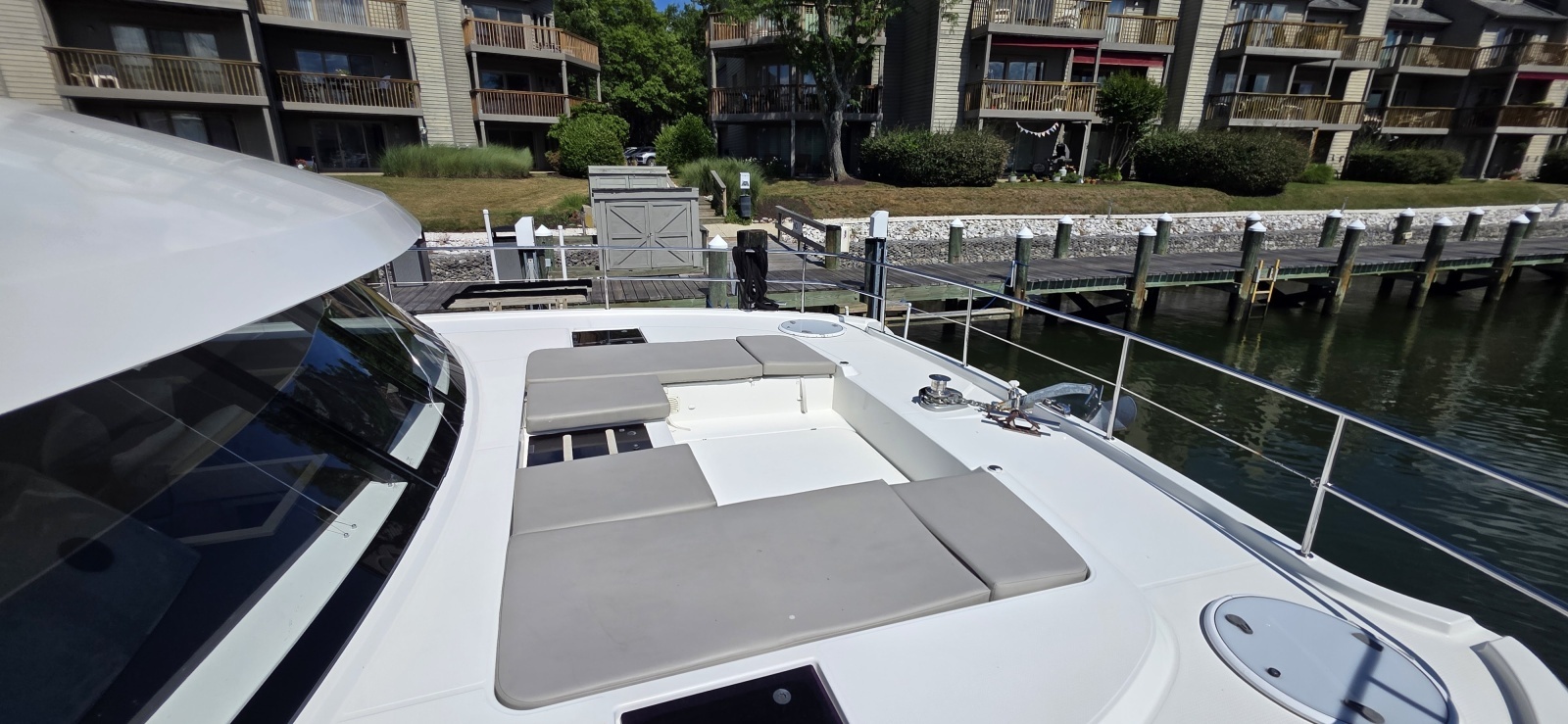 2018 Fountaine Pajot Motor Yacht 44