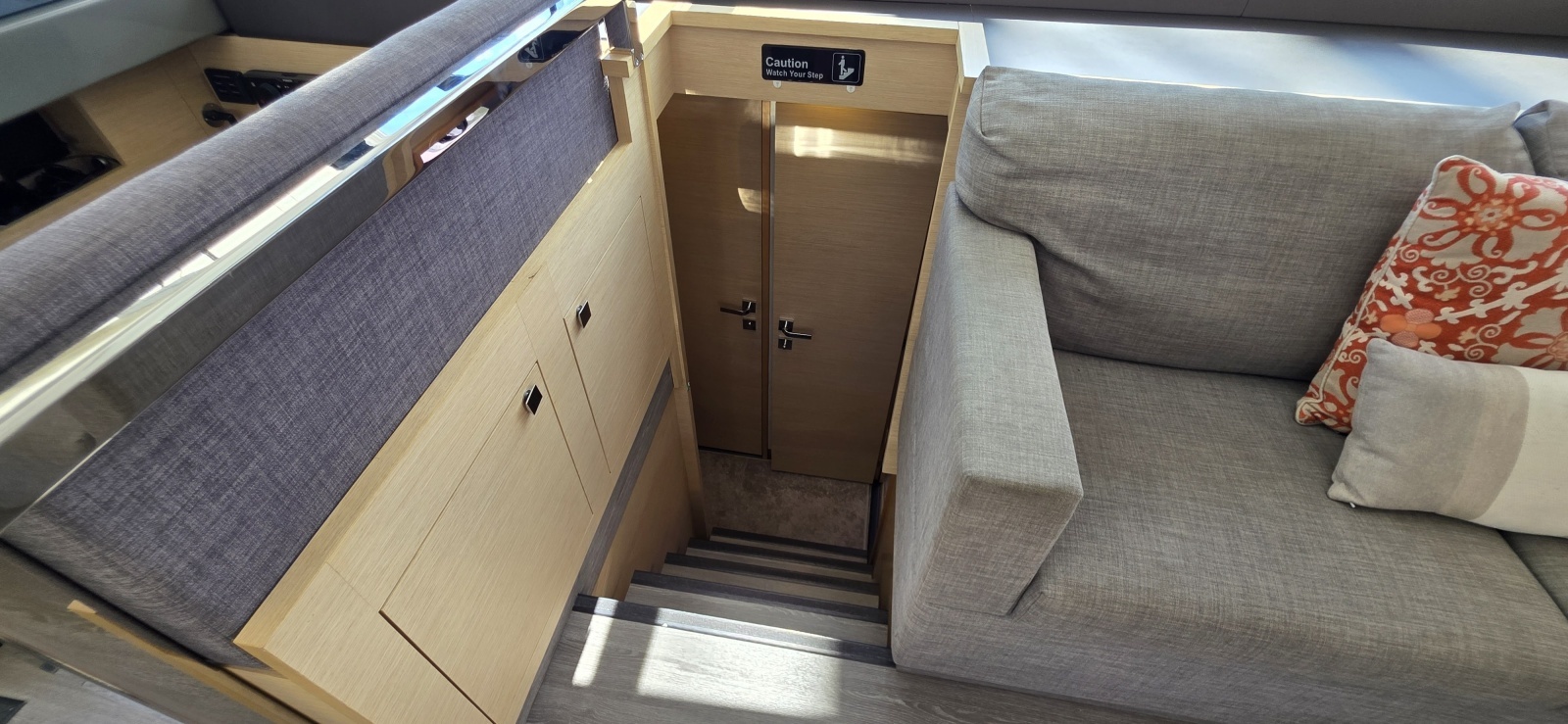 2018 Fountaine Pajot Motor Yacht 44