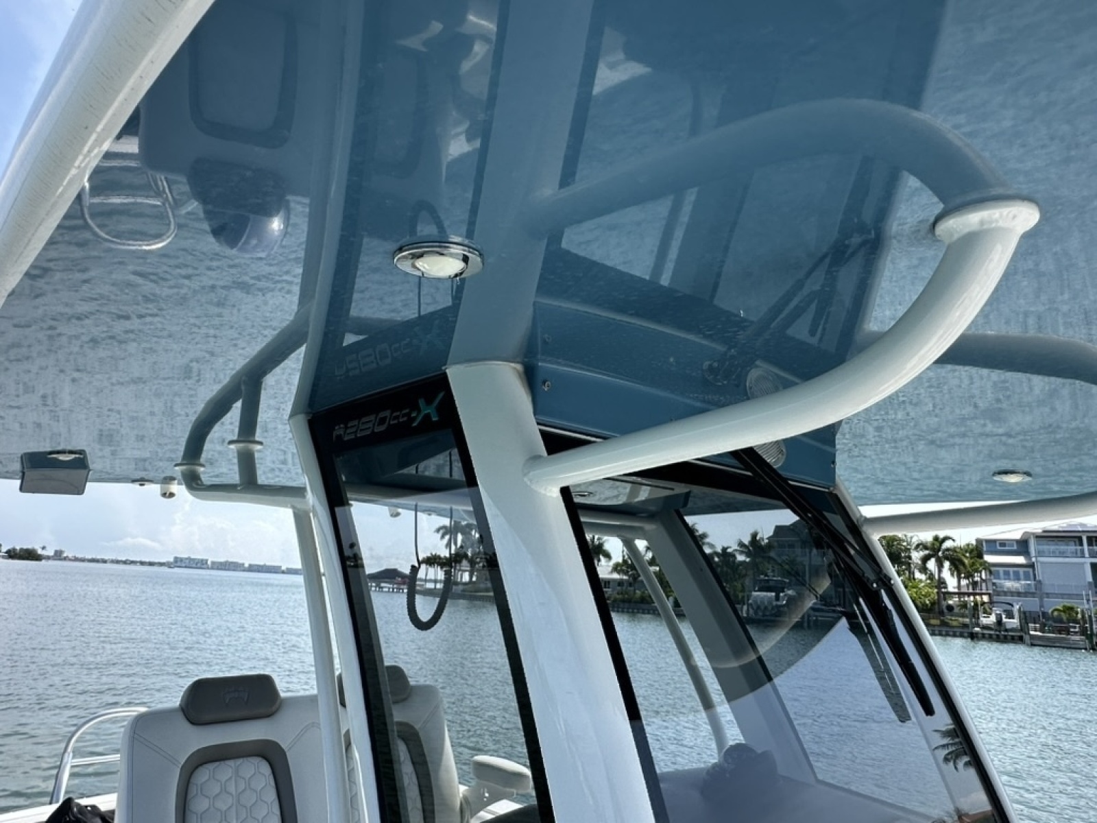 2020 World Cat 280 CCX