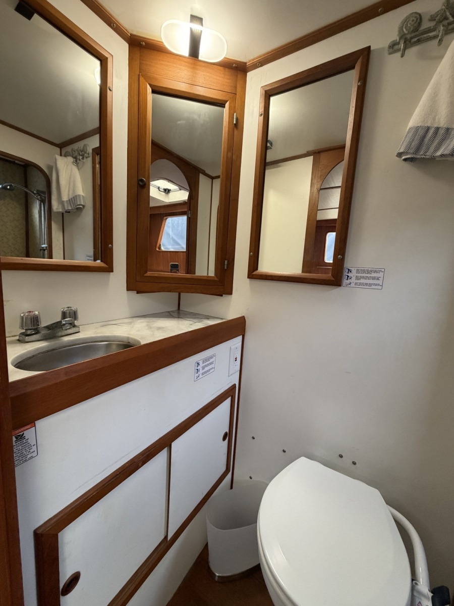 1988 Monk 36 Aft Cabin
